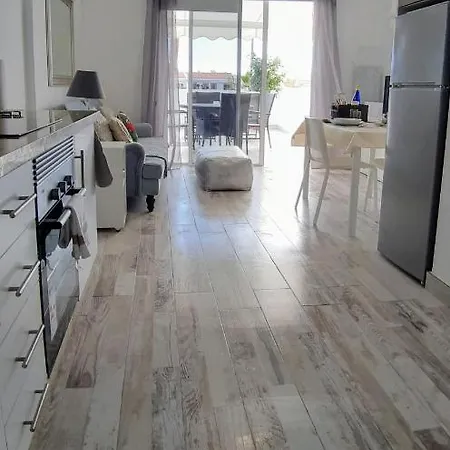 Island Village Heights Costa Adeje Адехе